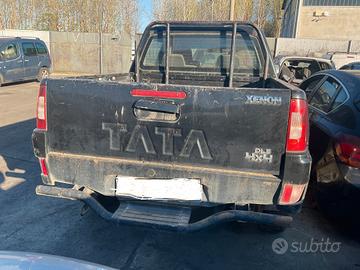 Tata Xenon 4x4 per ricambi