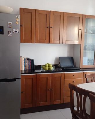 Cucina componibile vari pezzi + sedie legno e vari