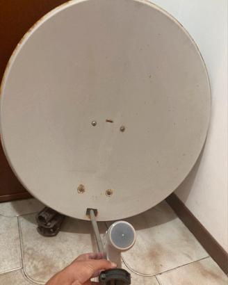 Antenna parabolica 