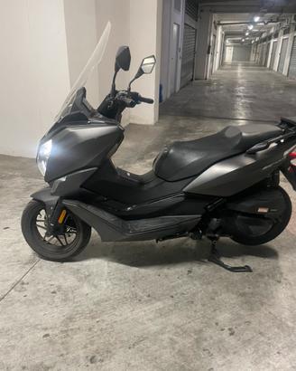 F anta stico Sc300