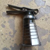 Lampada militare inglese