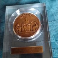 medaglia commemorativa università cattolica del sa