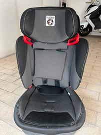 Seggiolone automobile