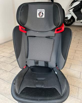 Seggiolone automobile