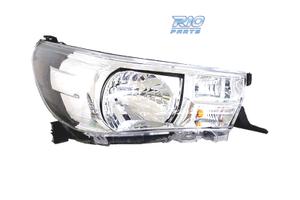FANALE DESTRO PER TOYOTA HILUX 15-