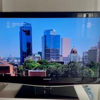 TV  Samsung 40’ Full HD