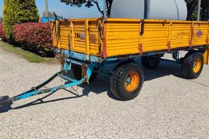 Rimorchio 50 ql cassone fisso