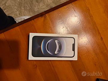 iPhone 16e nuovo nero