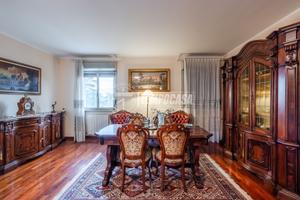 Ampio 5 locali con garage