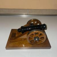 MODELLINO DI CANNONE VINTAGE IN CERAMICA