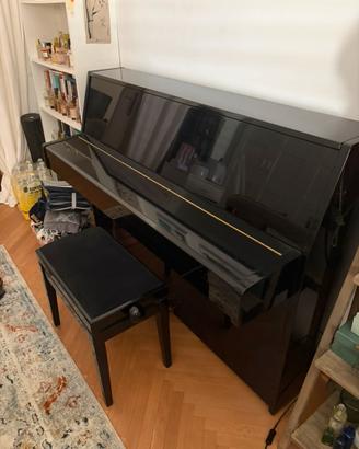 Pianoforte verticale Yamaha C 109