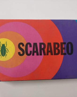 Gioco da tavolo "Scarabeo"