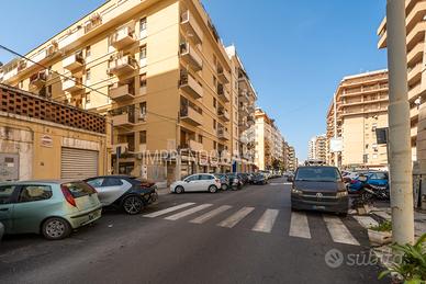 Comodo 3 Vani mq 72 zona Libertà - Villabianca