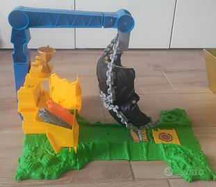 Pista Hot Wheels Monster Trucks