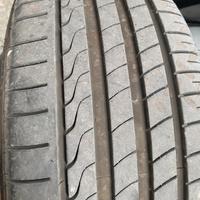 Gomme 215 45R 16