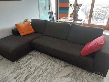 divano letto con chaise longue