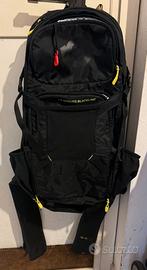 Zaino Evoc FR Enduro Blackline 16l