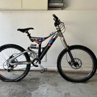 Bici Scott High Octane Downhill Vintage 2003 -