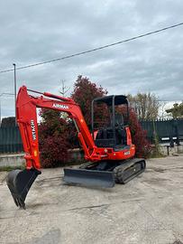 E176 Escavatore 32 q.li girosagoma