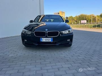 Bmw 320 td a/t Xdrive Touring