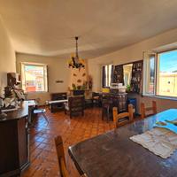 Appartamento con tre camere in centro storico