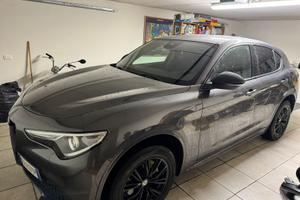 ALFA ROMEO Stelvio 2.0 Turbo 200 CV AT8 Q4
