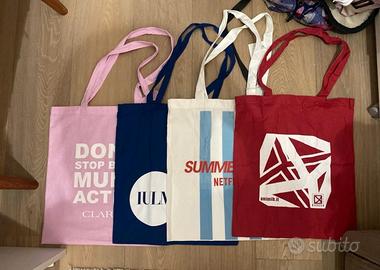 Tote bags