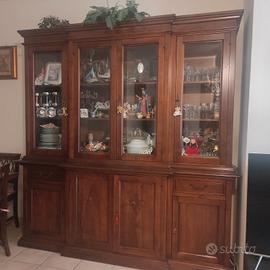 Credenza intarsiata in massello .