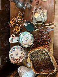 Oggetti per mercatino usato