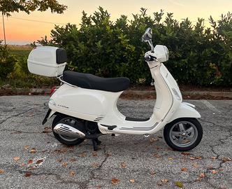 Vespa Lx 125 i.e 4tempi