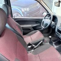 Interno/ sedili  saxo vts