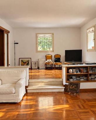 Appartamento di 136 m² con 3 locali a Bologna
