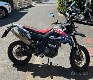 moto aprilia sx 125