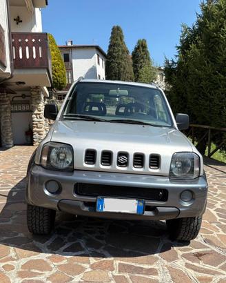 SUZUKY JIMNY