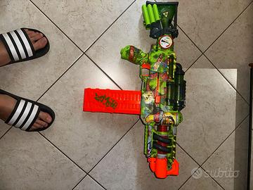 Fucile mitragliatore NERF da collezione