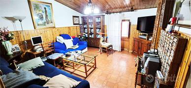 PRESSI PIAZZA SAN MARCO, 5 VANI CON CANTINA