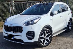 Kia sportage GT line full tetto e gancio tra
