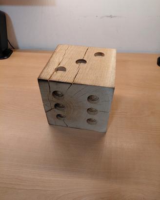 Dado in legno