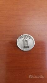 Moneta Nerone e il tempio di Vesta.