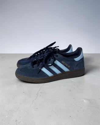 Adidas Spezial blu - mai usate