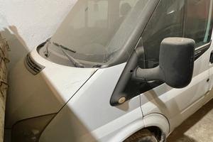 Ford transit 350m 2.4 tdci con cassone