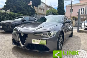 ALFA ROMEO Giulia 2.2 180CV - Super - UNICOPROPR