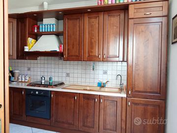 cucina e sala insieme 