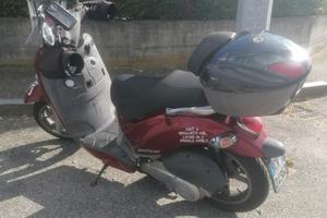 kymco People 250 
