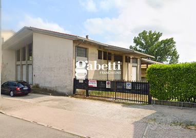 Capannone Industriale Arre