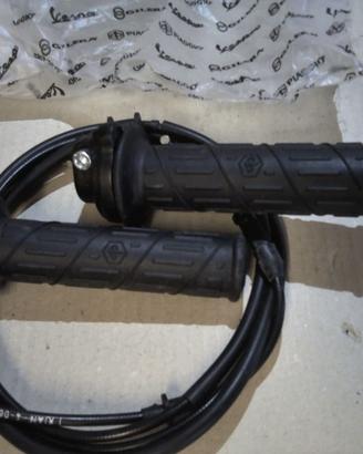 COMANDO GAS COMPLETO LIBERTY 125 PIAGGIO CM060956