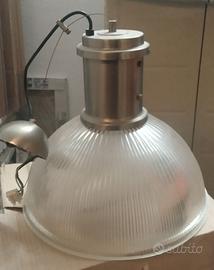 Lampadario in stile industriale