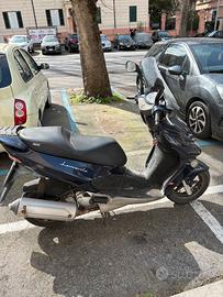 Aprilia Leonardo 300