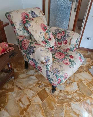 POLTRONA CLASSICA STILE BOUDOIR INGLESE 
