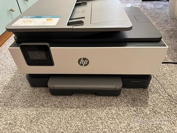 Stampante multifunzione HP OfficeJet 8012